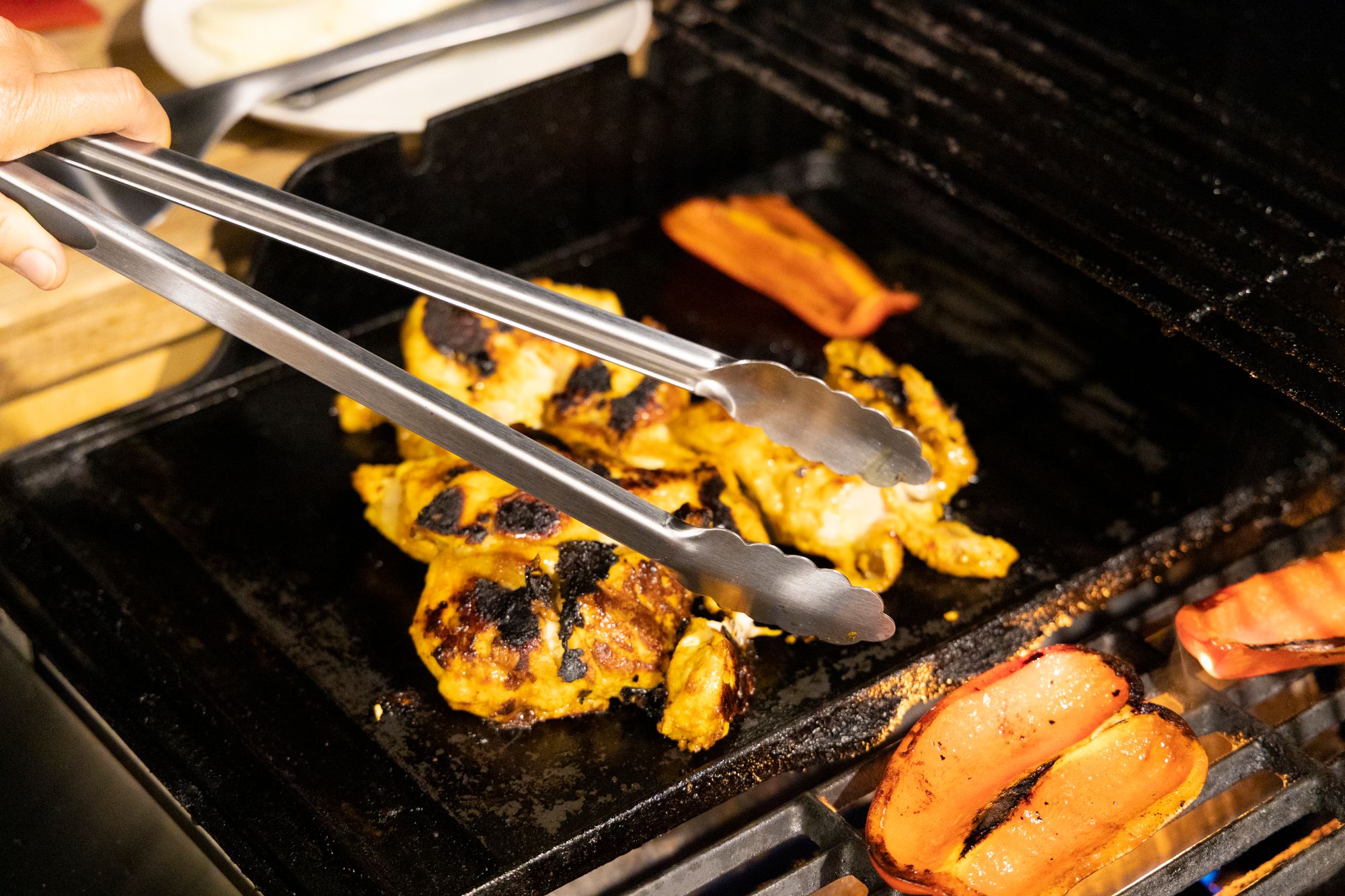 Large Locking Tongs (BBQ) 43cm